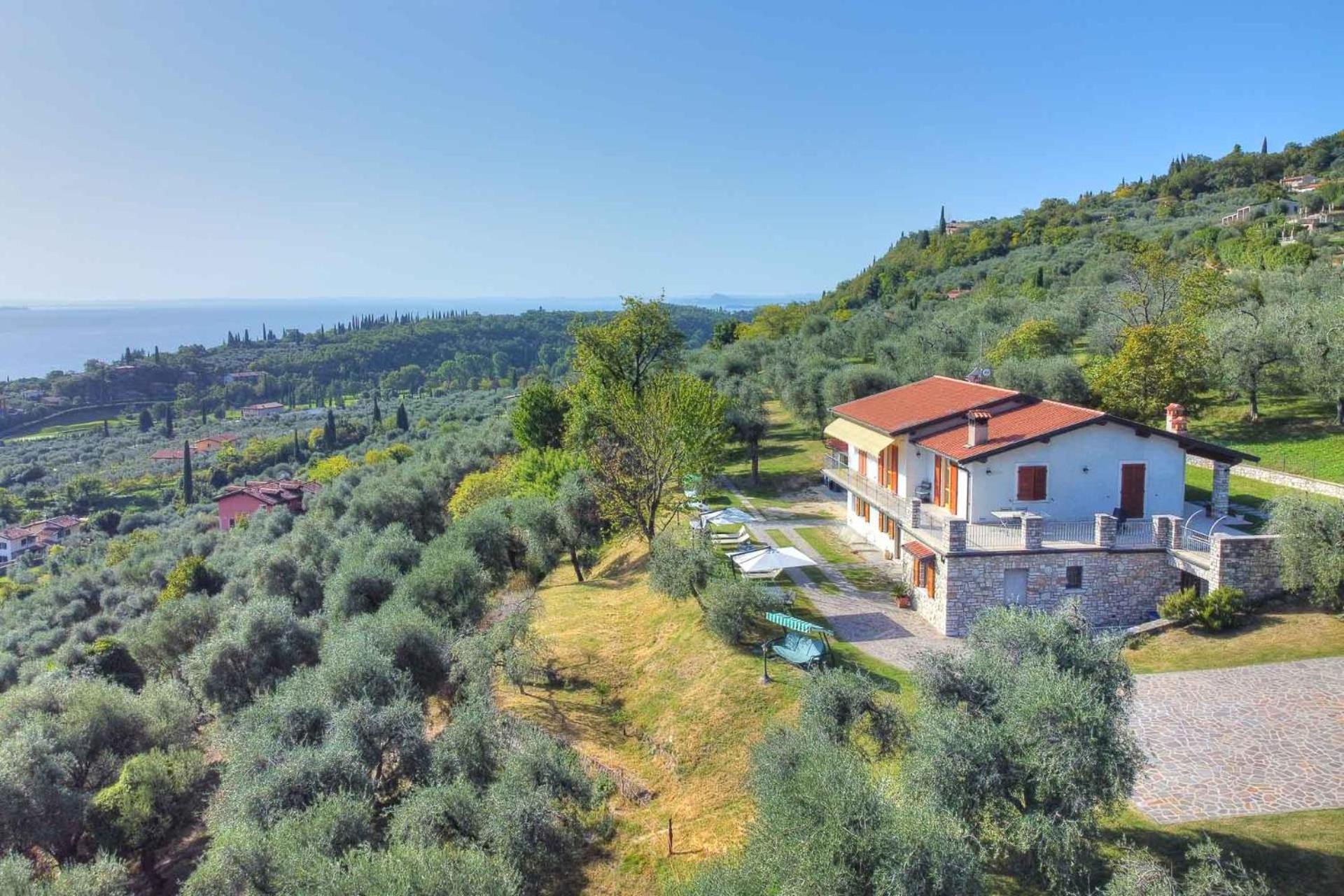 Agriturismo L'Uliveto ガルニャーノ エクステリア 写真