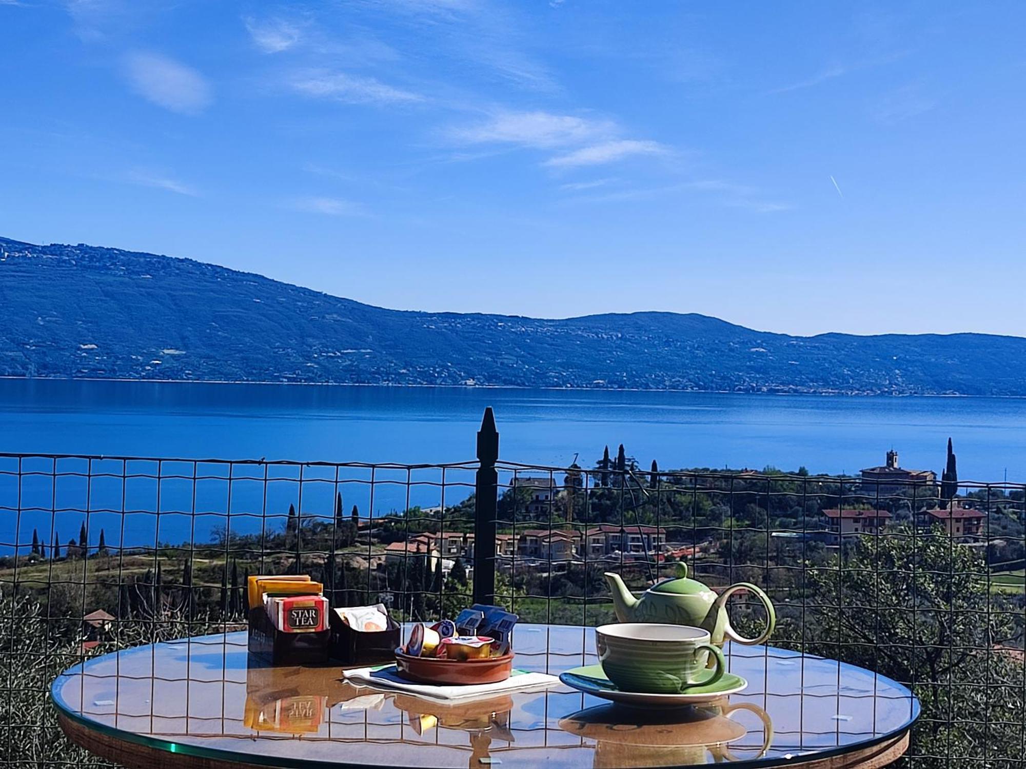 Agriturismo L'Uliveto ガルニャーノ エクステリア 写真