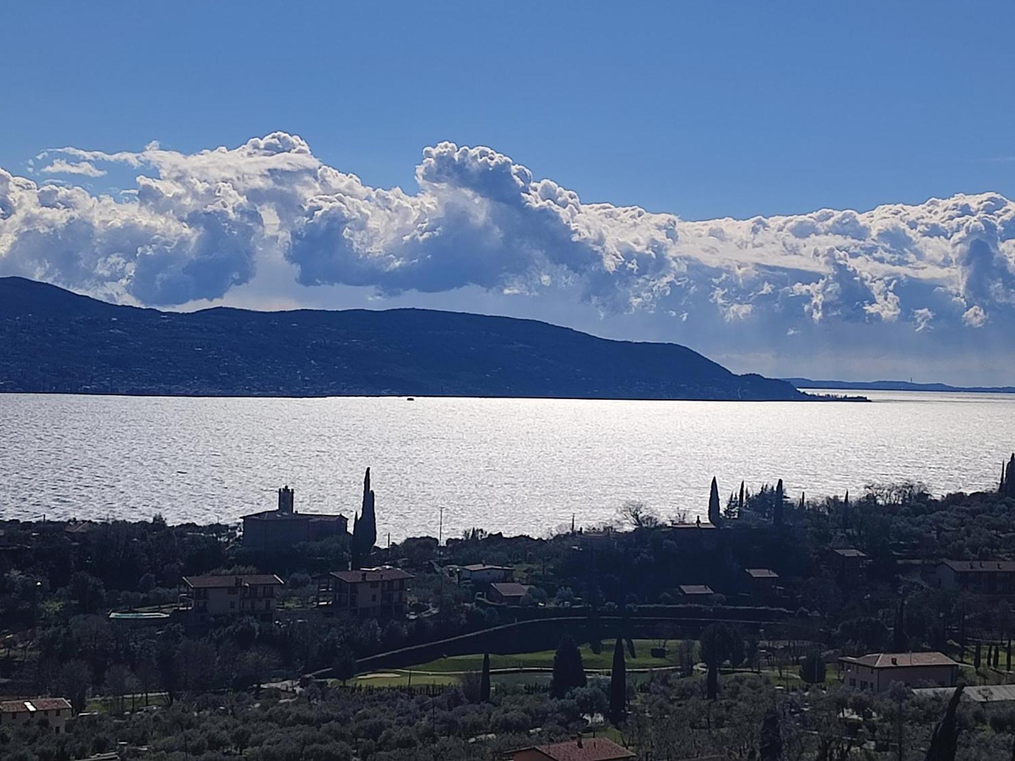 Agriturismo L'Uliveto ガルニャーノ エクステリア 写真
